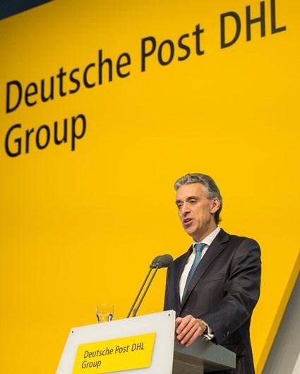 Bei ihren Aktionären ist die Deutsche Post AG nicht so knausrig. Die Dividende stieg in acht Jahren (2009 2016) um 75%. Dies entspricht einer Steigerungsrate von ca. 9,4% pro Jahr.