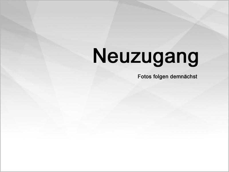 innerorts 10,1 l/100km außerorts 6,6 l/100km CO2-Emission kombiniert 178,0 g/km Fiery Red Sofort lieferbar DM Leasing GbR Eschenhofstr. 73 86154 Augsburg Tel.