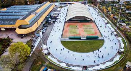 Städtische Sportstätten Positive Jahresbilanz 2018 in der Eissporthalle Frankfurt Schlittschuhfans auf dem Außenring der Eissporthalle Mit einer positiven Bilanz kann das Team der Eissporthalle