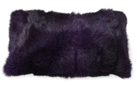 Kissen; Kanin; gefärbt; schwarz; 40x40 cushion; color-rabbit fur; colored; black; 40x40 Nackenkissen; Kanin; gefärbt; lila; 35x20 neck-cushion; rabbit; real fur;