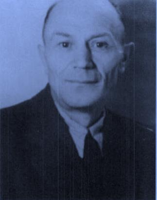 Paul Grünefeld wurde am 9. November 1935 in der Kiautschoustrasse 2 bei Tzschentke (S. 98f.) festgenommen, wo er sich gerade zu einer Aussprache mit Trotzki-Anhängern bzw.