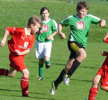 SG Flachgau Nord U 12 2 : 0 - HEIMSIEG In der 9. Meisterschaftsrunde war die U12-Mannschaft aus Lamprechtshausen zu Gast in Perwang.