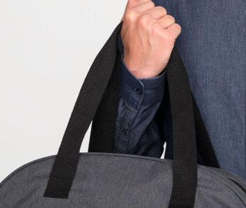 Fronttasche mit Reißverschluss - 1 Innentasche mit
