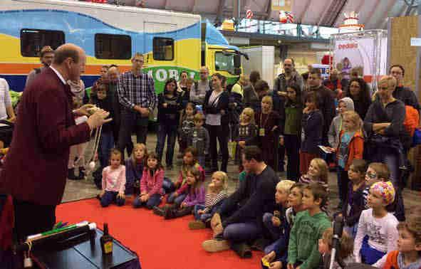 Neues aus den Schulen Aktuelles von der Kids-Initiative Stuttgart // Auftritt bei der Spielemesse 2016 Suche.Finde.