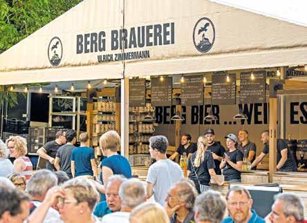 Dennoch bleibt der Bierfassanstich am Ulrichsfest ein Highlight für alle Bierkenner. Direkt vom Holzfass ausgeschenkt, schmeckt das Uli aufgrund der geringeren Kohlensäure noch milder und süffiger.