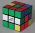 Der Rubik-Würfel. Wie man 26 über ein Kardangelenk verbundene Steine sortiert