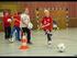 spielerisches Erlernen der Ballführung in einfachen Formen, Ballgewöhnung