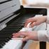 Alle Möglichkeiten, die Sie von Ihrem ersten Piano erwarten, inklusive angenehmem Anschlag und Klang so macht Pianospielen Spaß
