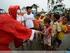 Help for typhoon Yolanda victims Unser Santa Claus Trip nach Tacloban 2.
